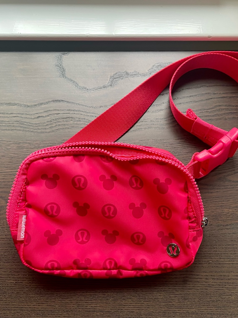 Disney x Lululemon Everywhere Belt Bag 1L